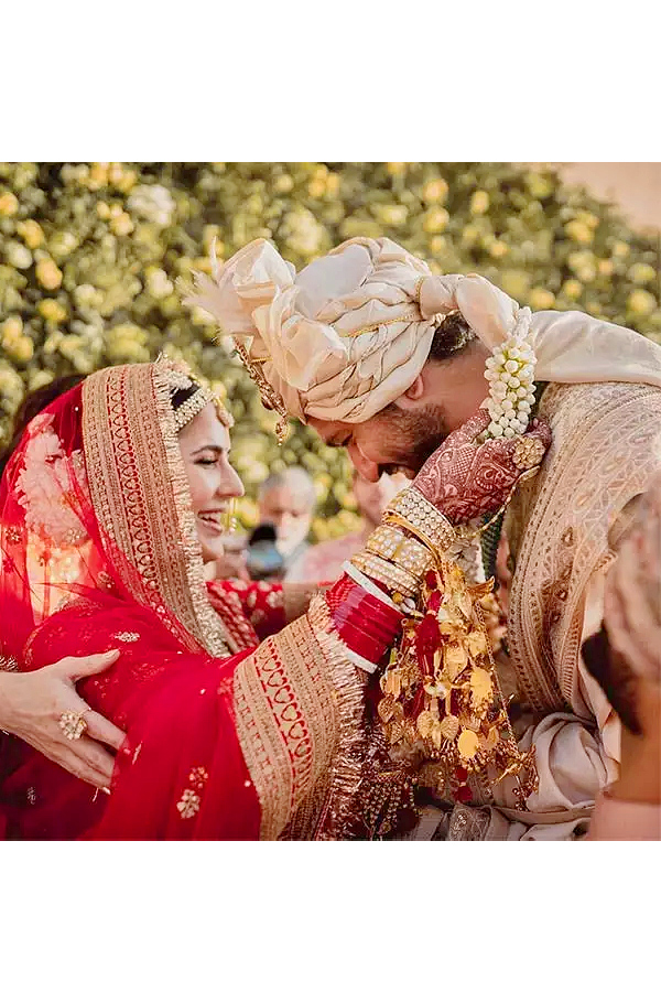 Vicky_20Kaushal_20wishes_20Katrina_20Kaif_20on_202nd_20wedding_20anniversary_20Photos_4.jpg 5
