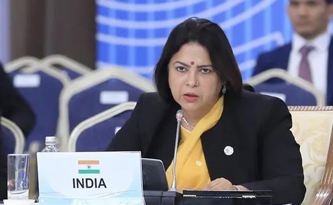minakshi.jpg