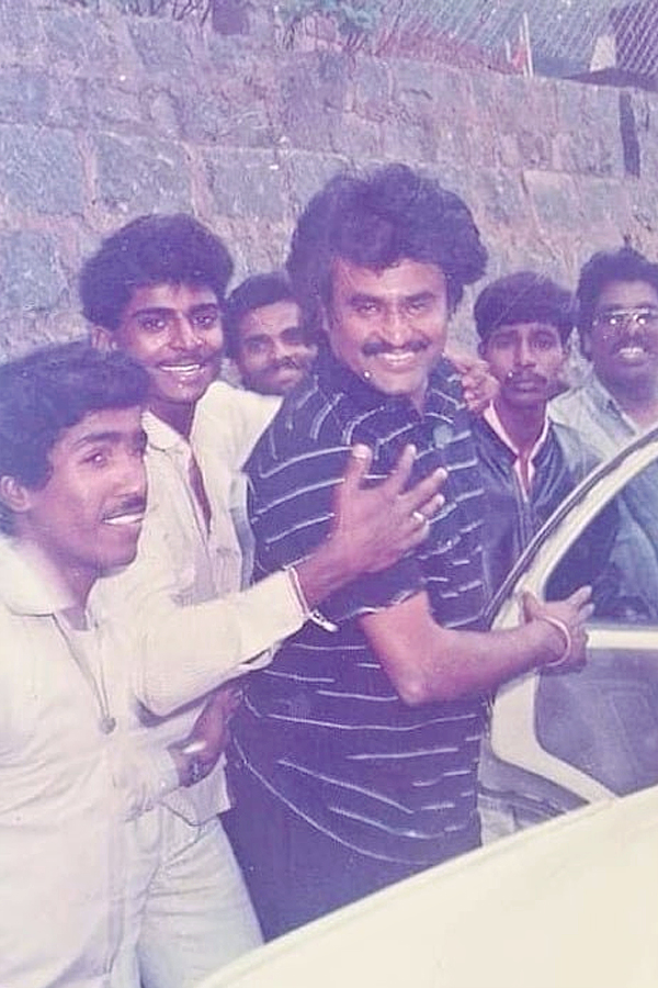 Superstar_20Rajinikanth_20Rare_20And_20Unseen_20photos_14.jpg 15