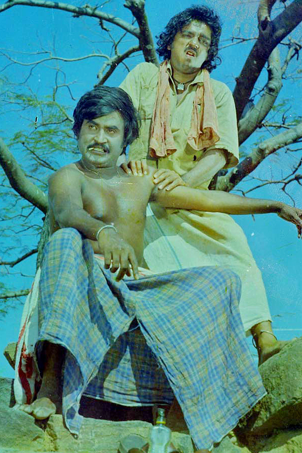 Superstar_20Rajinikanth_20Rare_20And_20Unseen_20photos_24.jpg 25