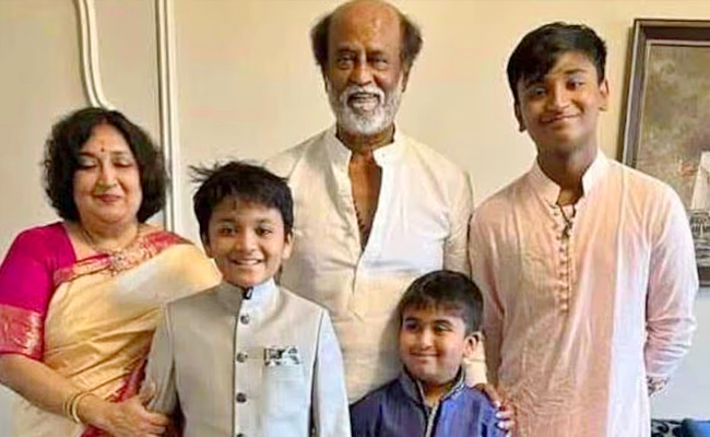 Superstar_20Rajinikanth_20Rare_20And_20Unseen_20photos_29.jpg 30