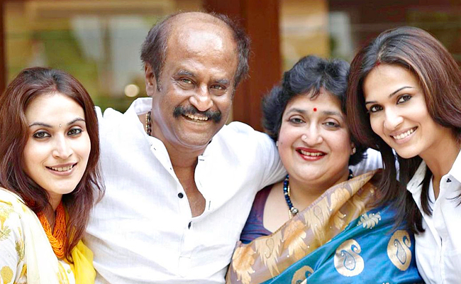 Superstar_20Rajinikanth_20Rare_20And_20Unseen_20photos_43.jpg 44