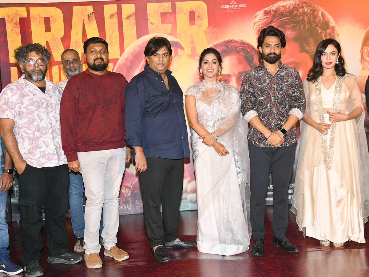 Devil_20Trailer_20Launch_20Photos_6.jpg 7