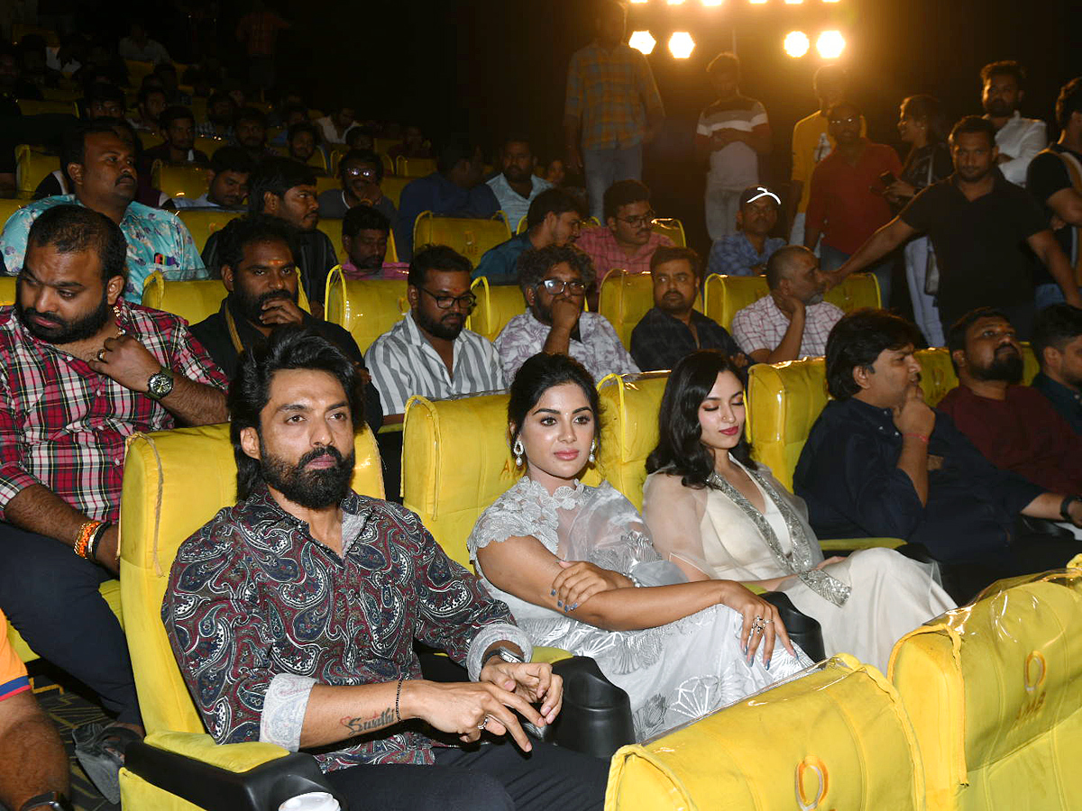 Devil_20Trailer_20Launch_20Photos_7.jpg 8