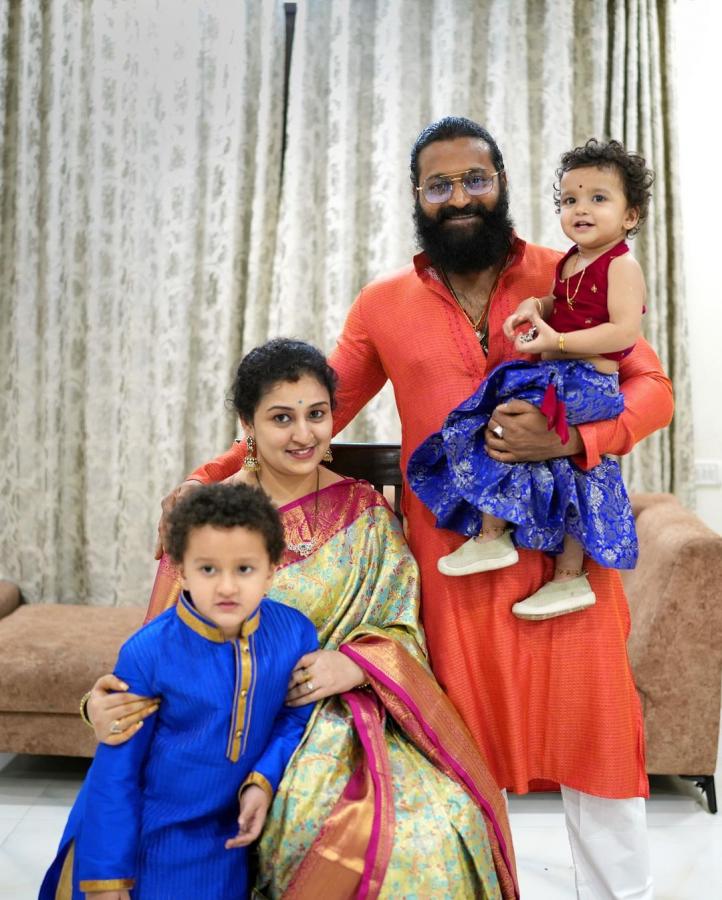 Rishab-Shetty-insta-pics.jpg 9