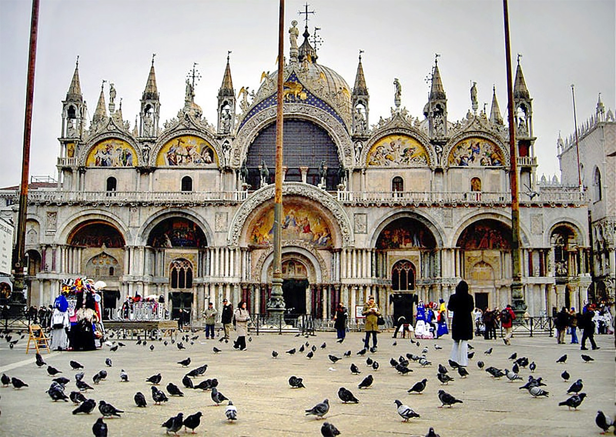 10_20Most_20Famous_20Churches_20In_20The_20World-9.jpg 10