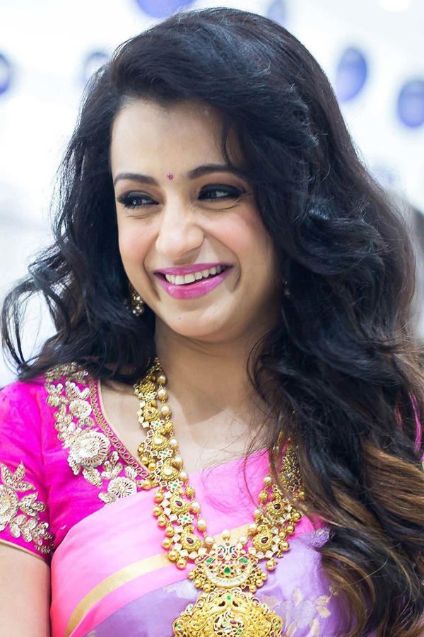Actress_20Trisha_20Krishnan_20exclusive_20photos_20gallery_20.jpg 22