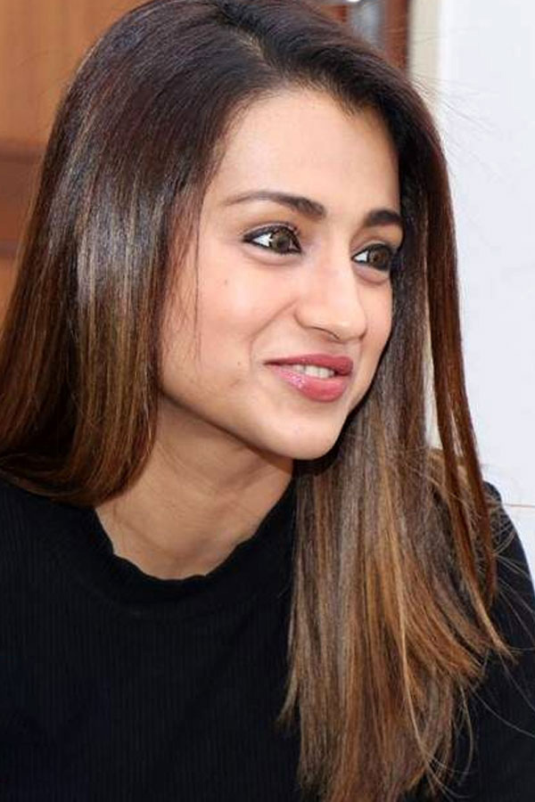 Actress_20Trisha_20Krishnan_20exclusive_20photos_20gallery_6.jpg 8