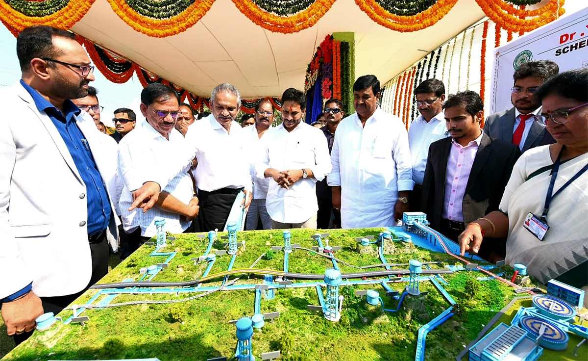 CM_20YS_20Jagan_20Visit_20Uddanam_20Photos-1.jpg 1