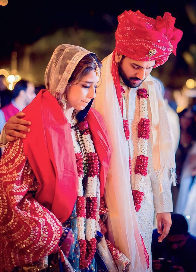 Rohit_20Sharma_20Ritika_20celebrates_20their_20Wedding_20Anniversary-2.jpg 2