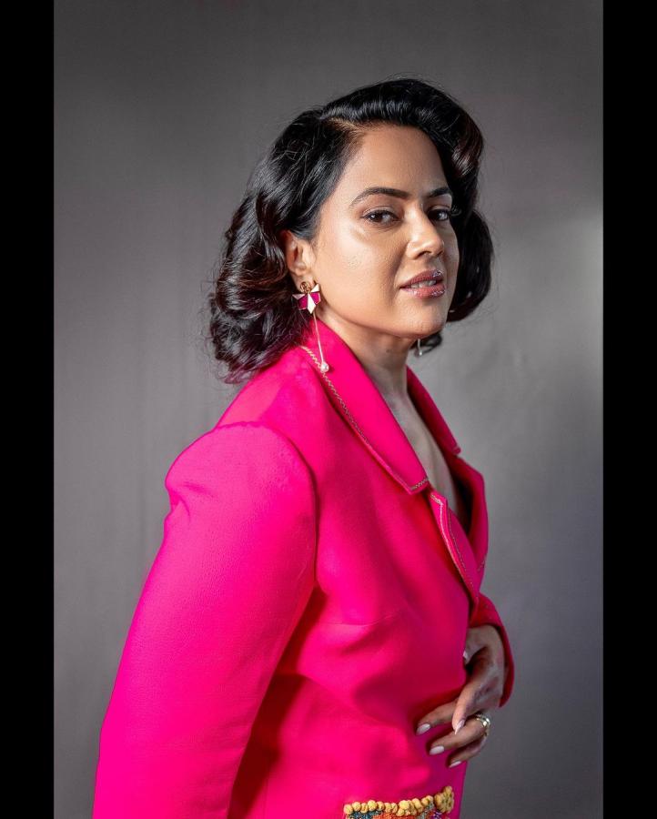 sameera-3.jpg 8