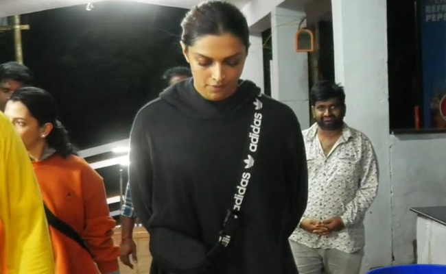 deepika.jpg