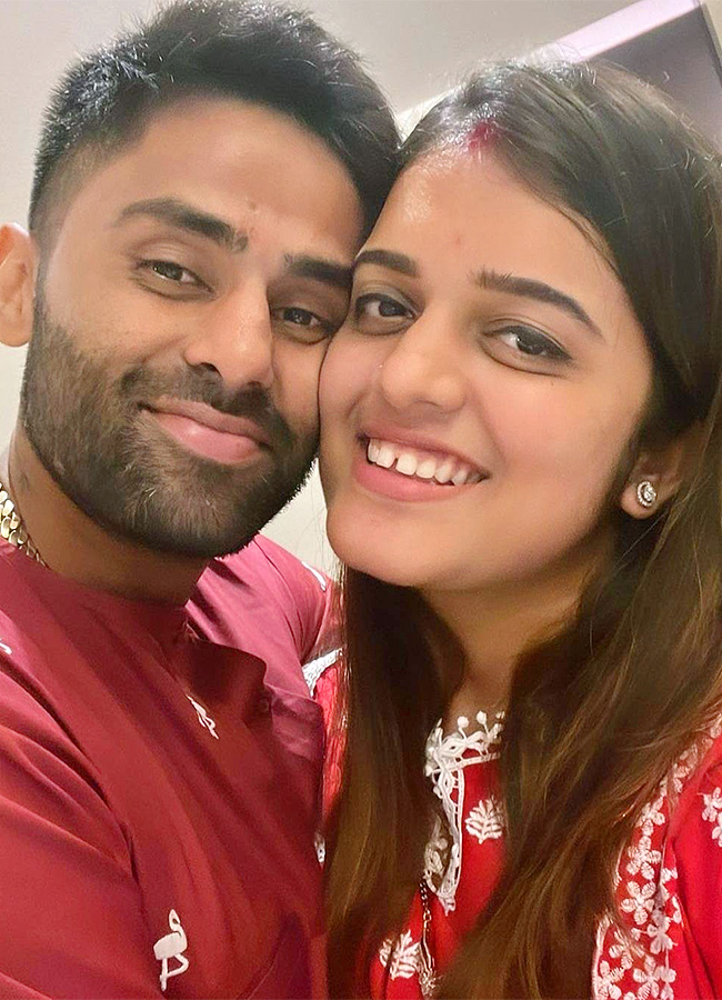 surya_20kumar_20yadav_20and_20his_20wife_20photos-15.jpg 15