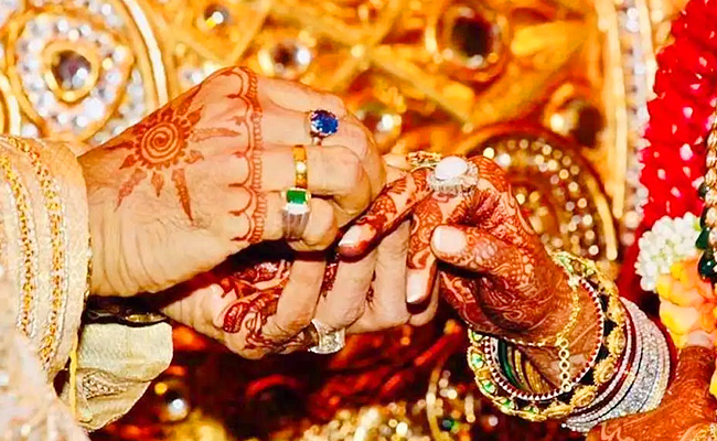 Aishwarya_20Rai_20Bachchan_20Photos_5.jpg 6