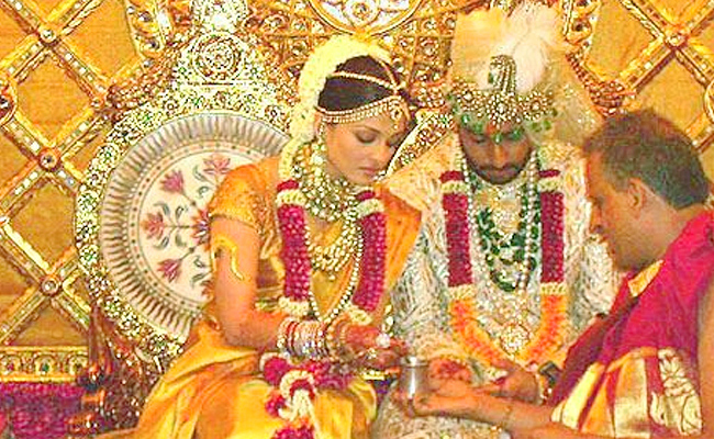 Aishwarya_20Rai_20Bachchan_20Photos_6.jpg 7