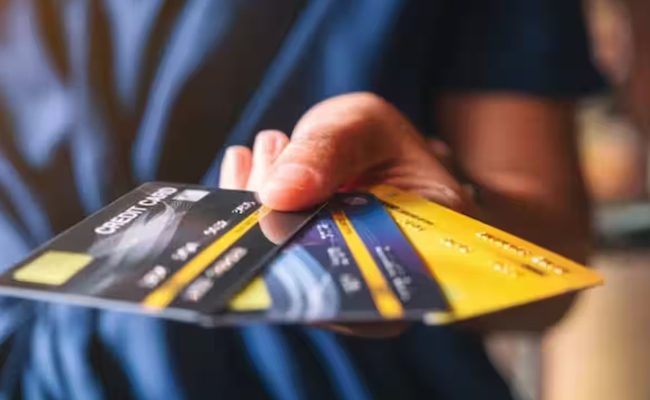 lic-credit-card.jpg