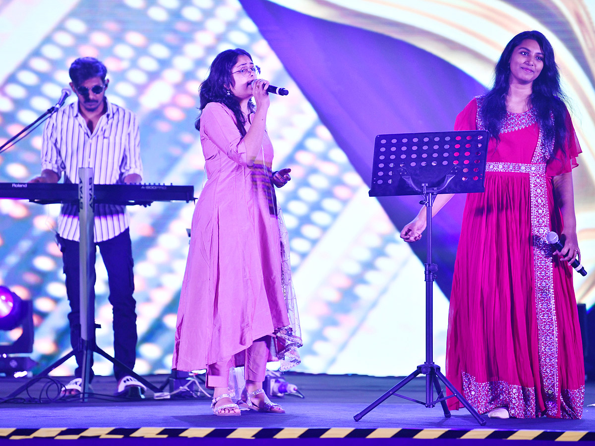 sakshi_20excellence_20awards_202023_20Photo_20Gallery_14.jpg 15