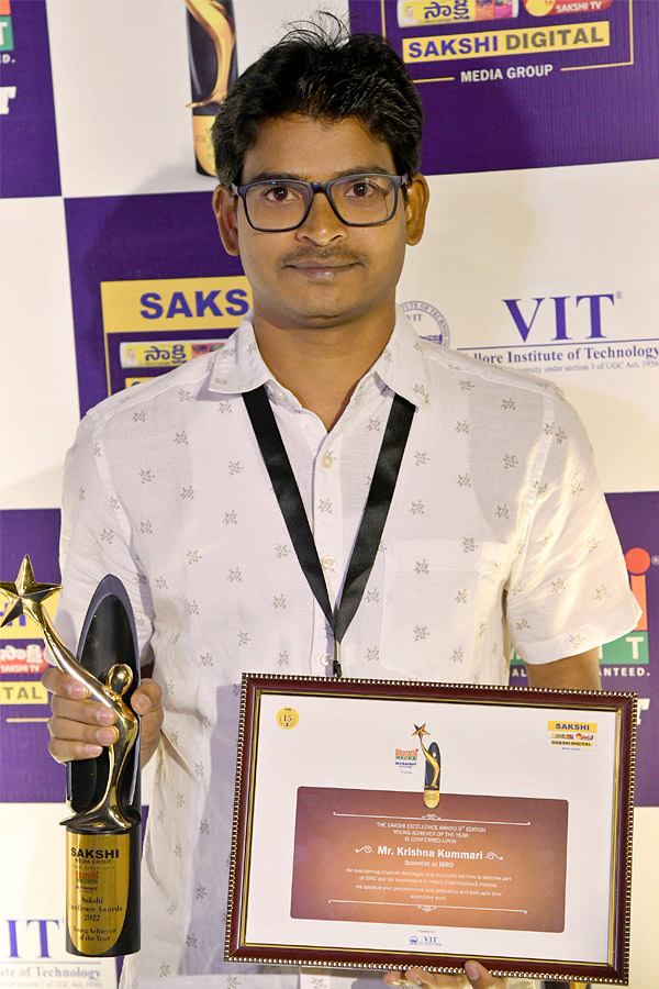 sakshi_20excellence_20awards_202023_20Photos_31.jpg 46