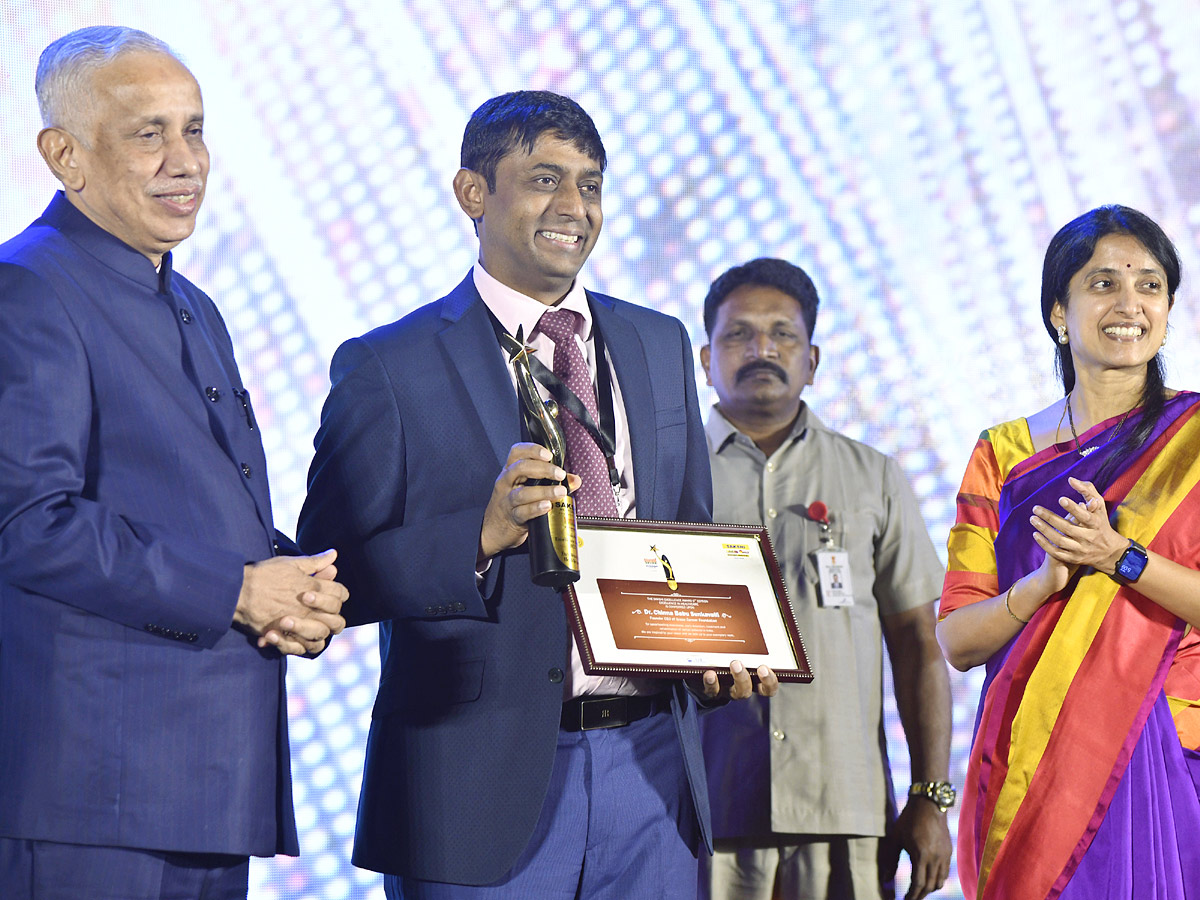 sakshi_20excellence_20awards_202023_20Photos_64.jpg 12