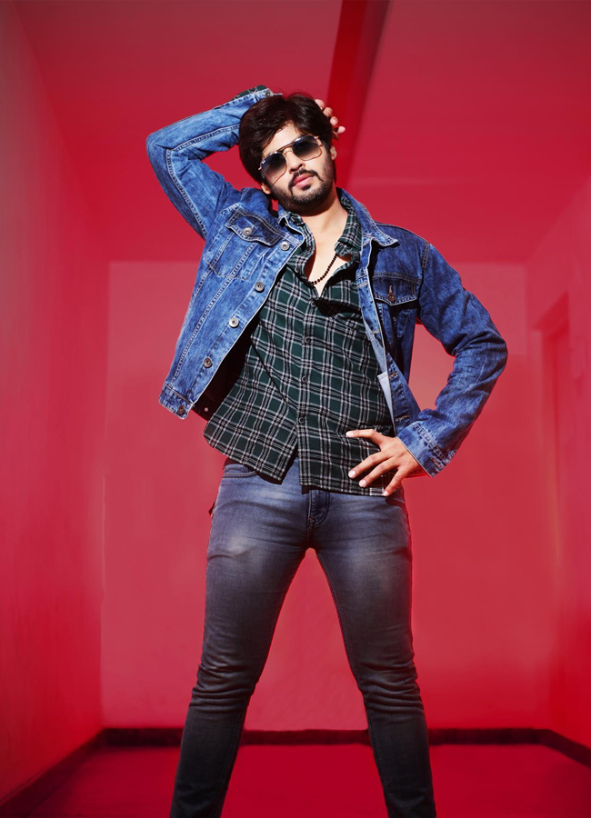 AmardeepChowdary-03.jpg 3