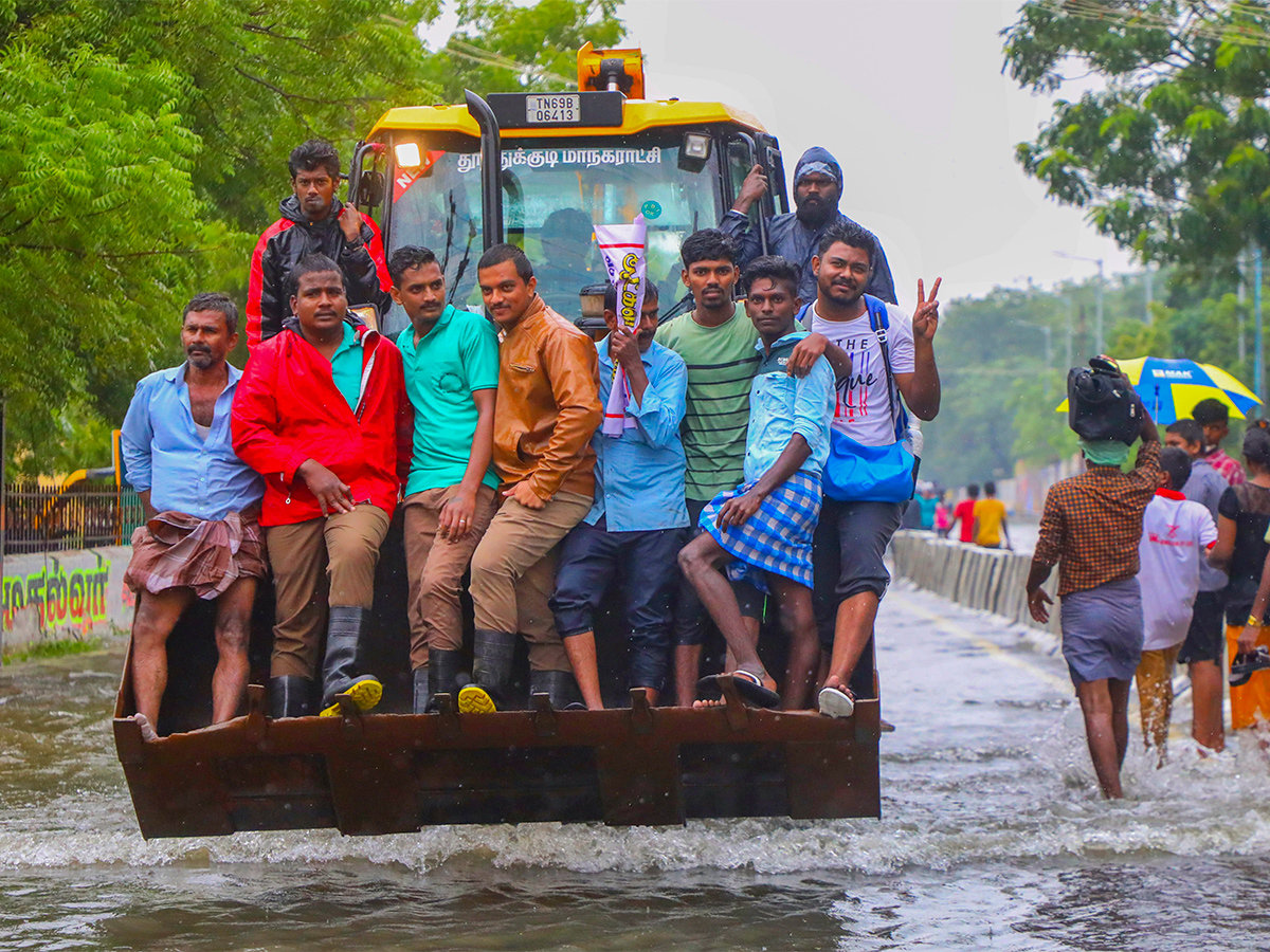 Heavy_20rains_20predicted_20in_20Tamil_20Nadu_20Pics-20.jpg 19