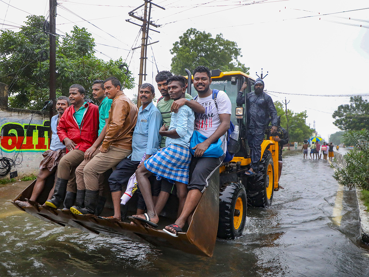 Heavy_20rains_20predicted_20in_20Tamil_20Nadu_20Pics-25.jpg 24