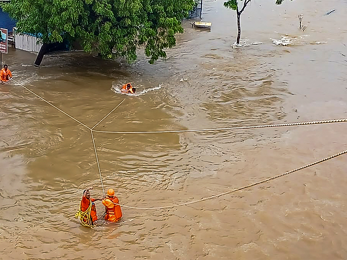 Heavy_20rains_20predicted_20in_20Tamil_20Nadu_20Pics-5.jpg 5