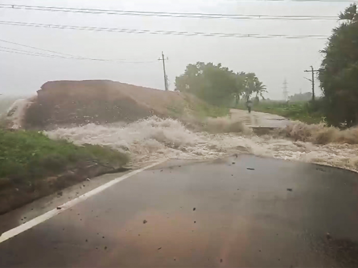 Heavy_20rains_20predicted_20in_20Tamil_20Nadu_20Pics-9.jpg 9
