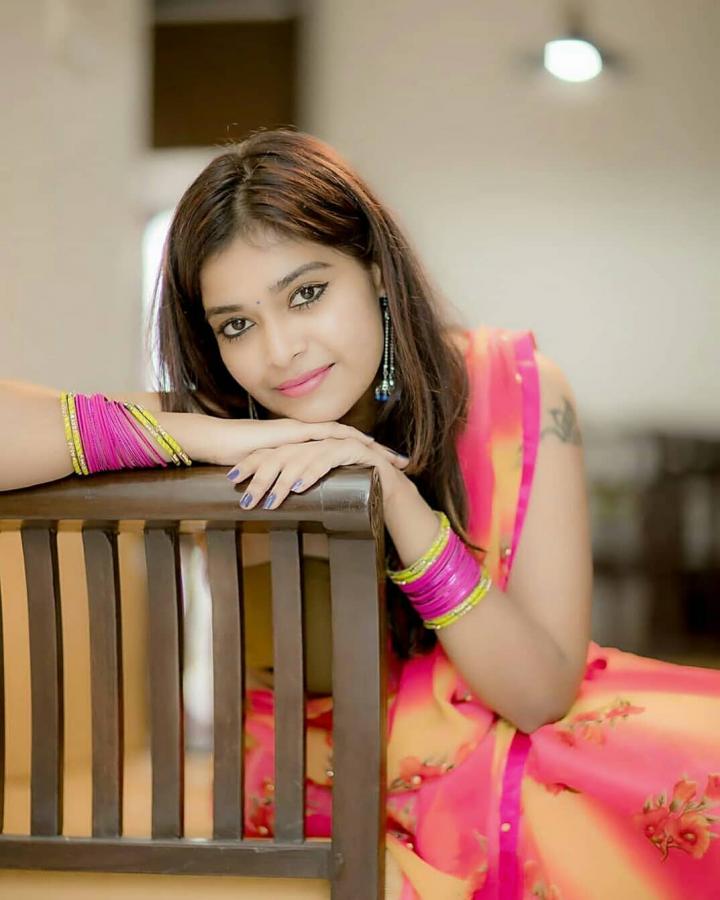 darsha-new-pics.jpg 3