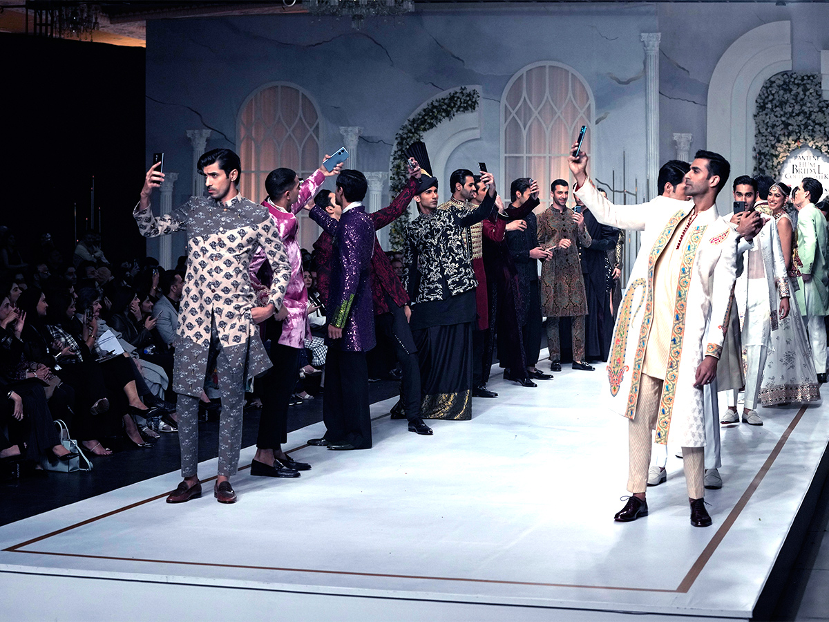 fashion_20show_20of_20Bridal_20Couture_20Week_20in_20Lahore_20photos-9.jpg 9