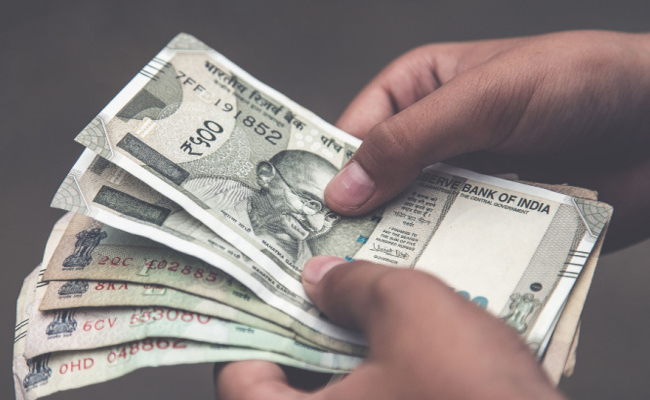money01.jpg