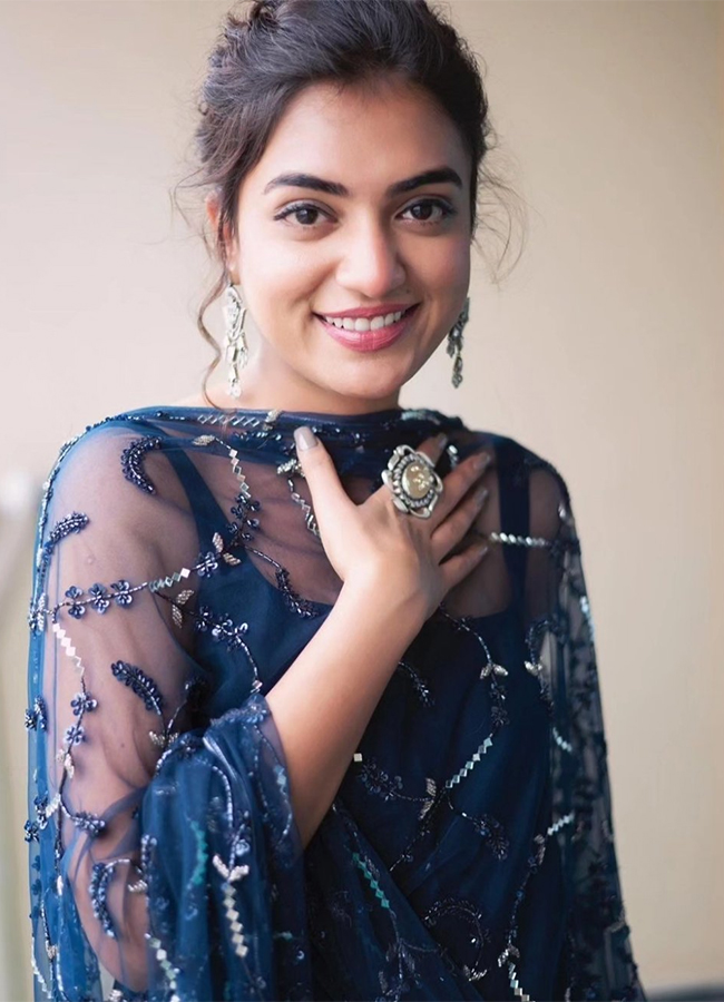 Actress_20Nazriya_20Nazim_20HD_20Pics-17.jpg 17