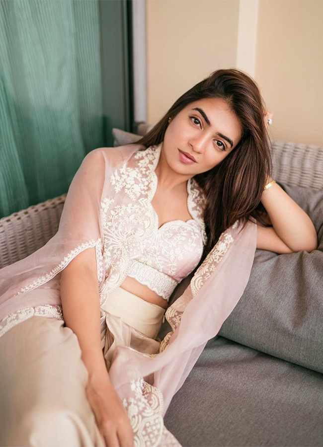 Actress_20Nazriya_20Nazim_20HD_20Pics-23.jpg 22