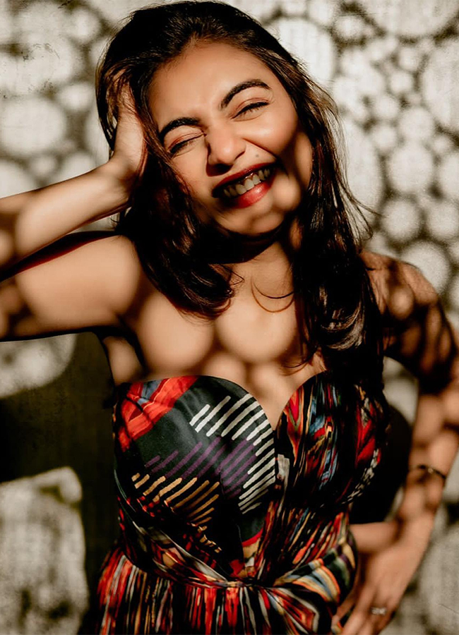 Actress_20Nazriya_20Nazim_20HD_20Pics-29.jpg 27