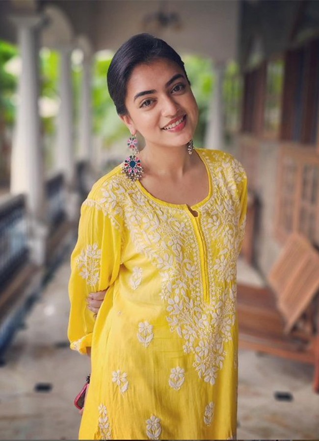 Actress_20Nazriya_20Nazim_20HD_20Pics-31.jpg 29