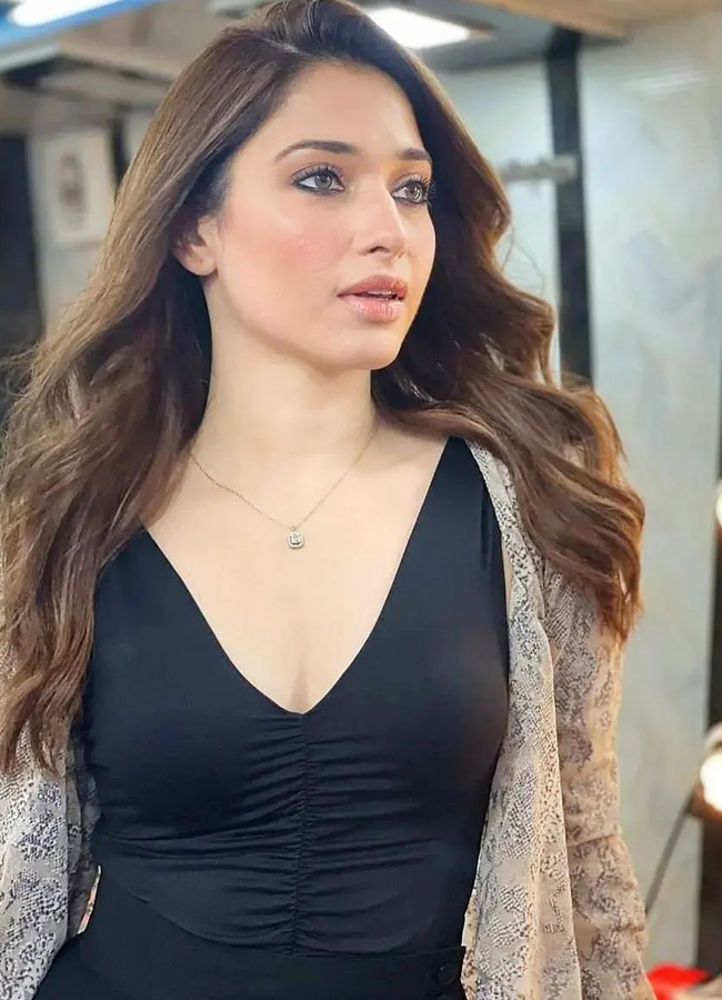 Thamannaah-Bhatia-12.jpg 25