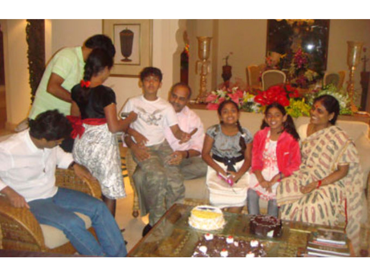 ys_20jagan_20rare_20and_20unseen_20photos_20-14.jpg 14