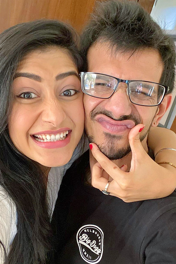 5_20Years_20Of_20Enjoying_20Sunsets_20With_20You_20Sanju_20Samson_20Post_20Wedding_20Anniversary_20PHotos_14.jpg 15
