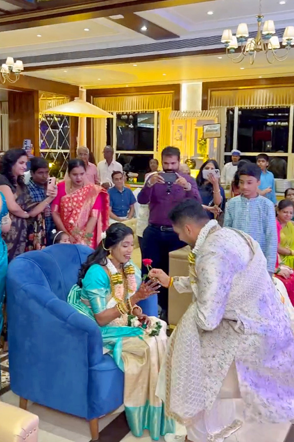 CSK_20star_20Tushar_20Deshpande_20gets_20married_20Photos_9.jpg 10