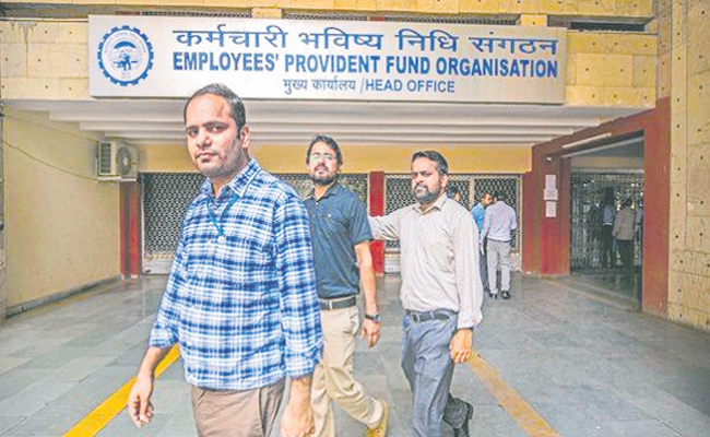 EPFO-MEMBERS.jpg