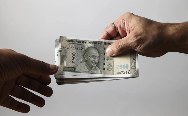 indian_20money.jpg