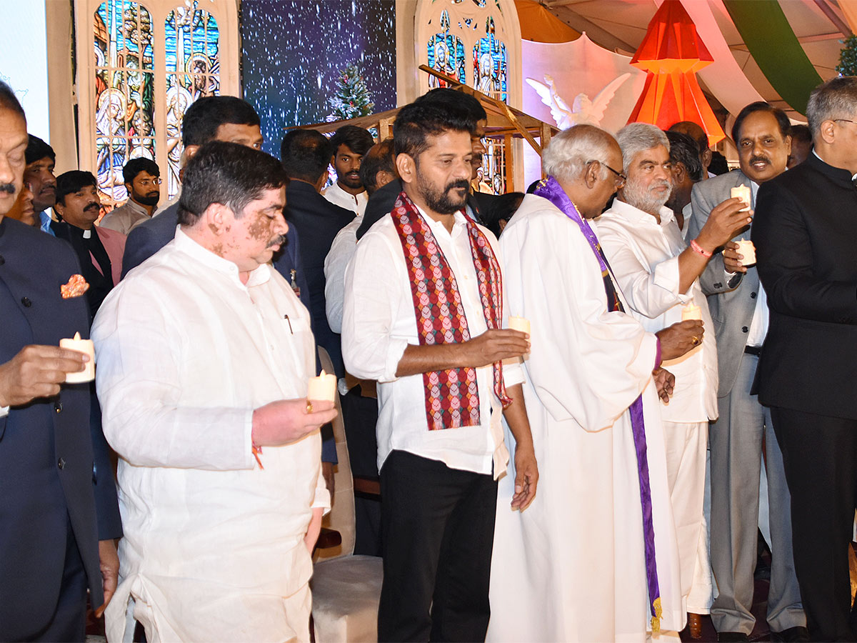 CM_20Revanth_20Reddy_20Christmas_20Celebrations_20at_20LB_20Stadium-2.jpg 2