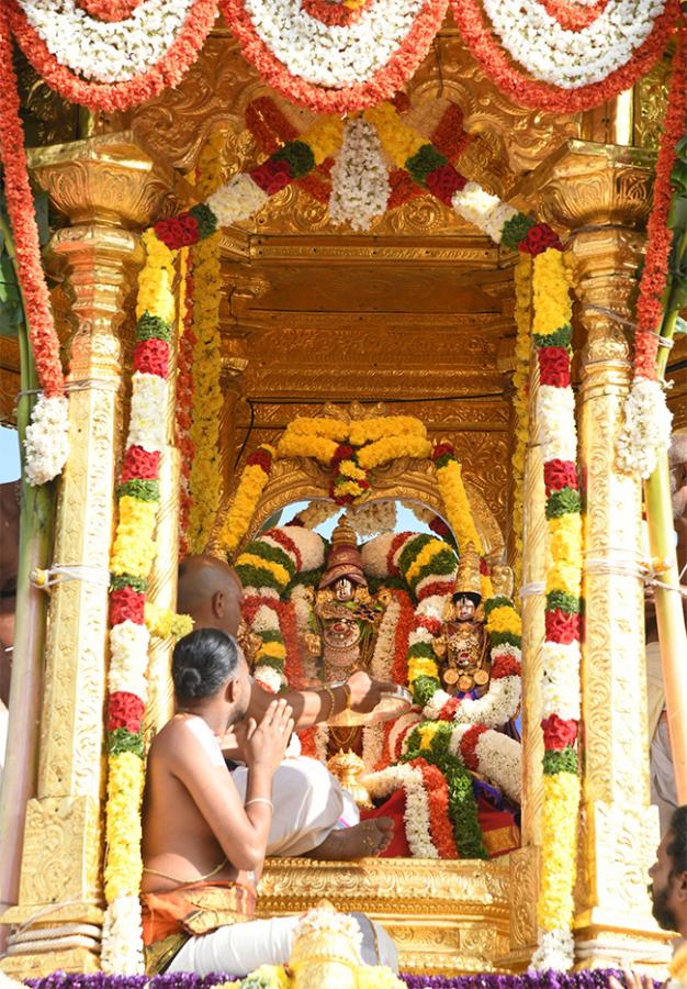 Vaikunta_20Ekadasi_202023_20Date_20in_20Tirumala-11.jpg 11