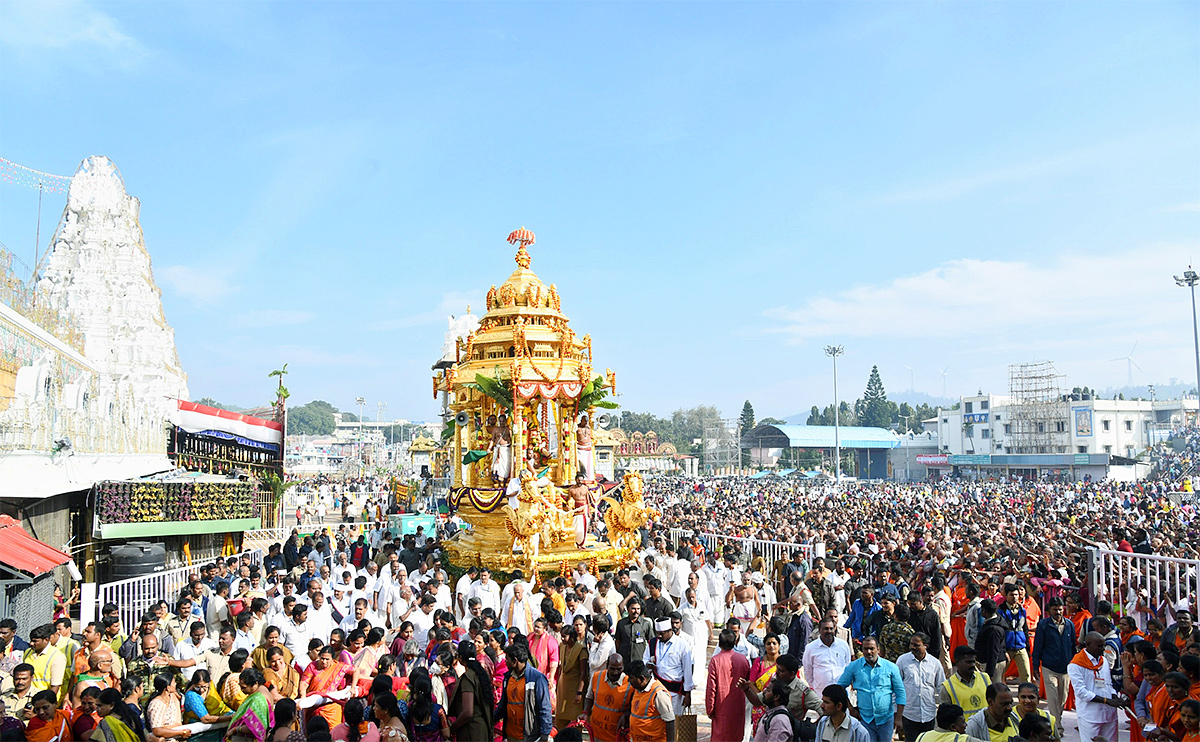 Vaikunta_20Ekadasi_202023_20Date_20in_20Tirumala-7.jpg 7