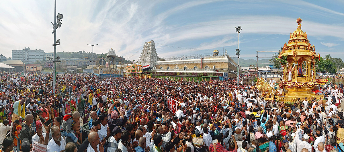 Vaikunta_20Ekadasi_202023_20Date_20in_20Tirumala-8.jpg 8
