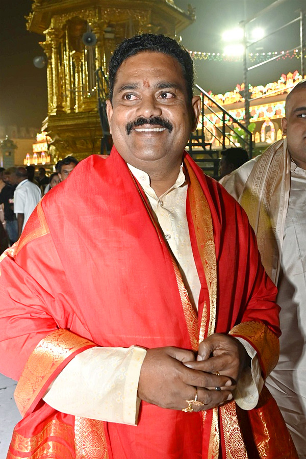 Vaikunta_20Ekadasi_202023_20Photos_14.jpg 14