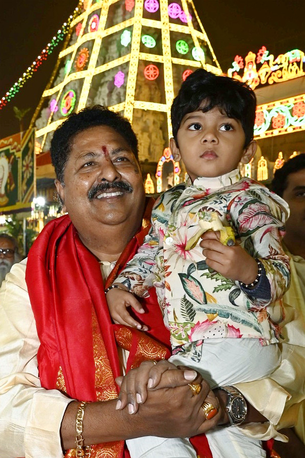 Vaikunta_20Ekadasi_202023_20Photos_23.jpg 23