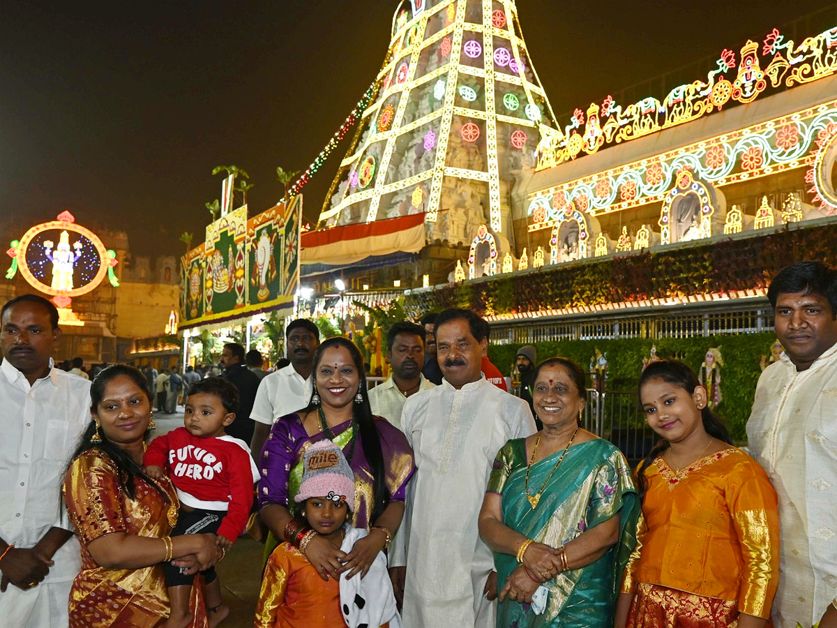 Vaikunta_20Ekadasi_202023_20Photos_9.jpg 9