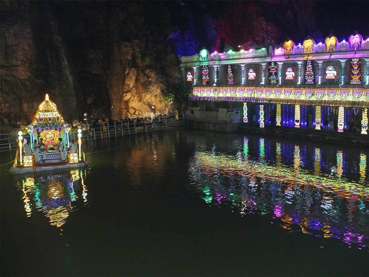 vaikunta_20ekadasi_202023_20at_20tirumala_20photos-18.jpg 15