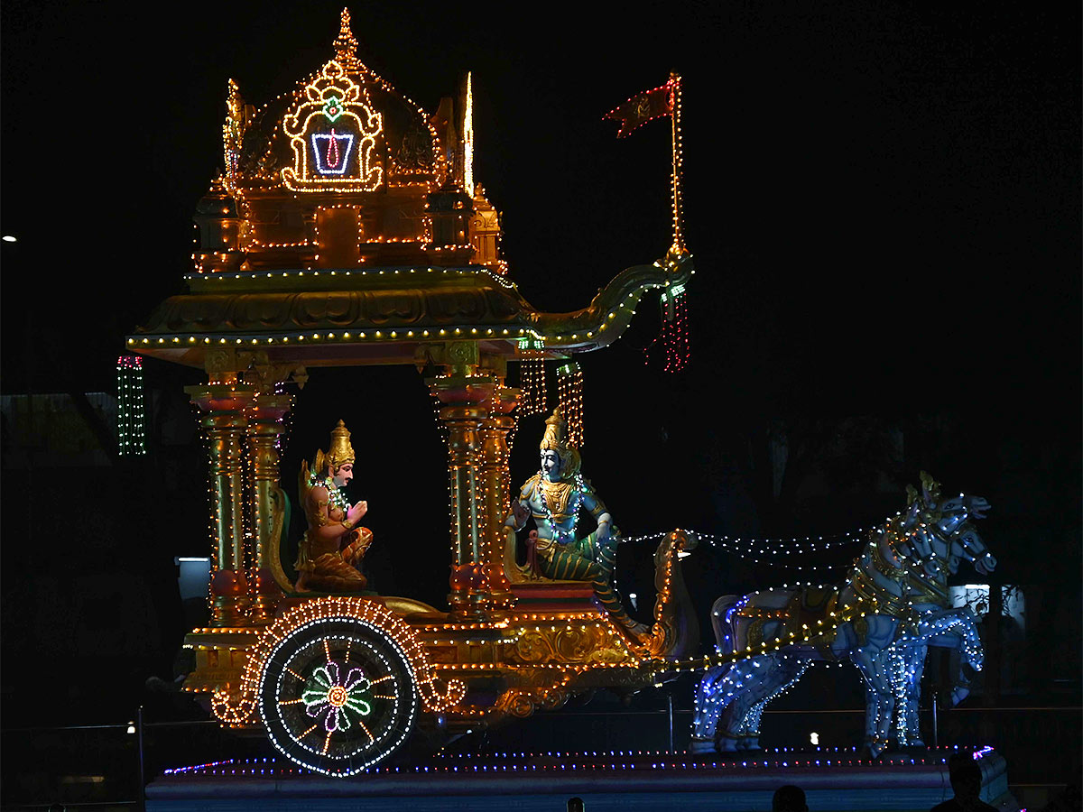 vaikunta_20ekadasi_202023_20at_20tirumala_20photos-21.jpg 18